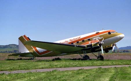 douglas_dc-3-9.jpg, 25K