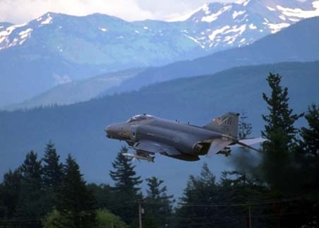 mcdonnel_phantom-17.jpg, 22K